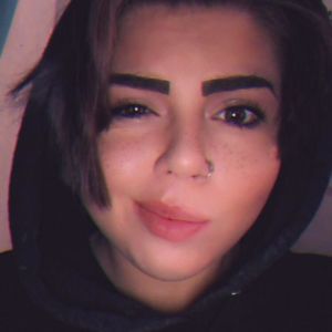 Meet your Posher, Karissa